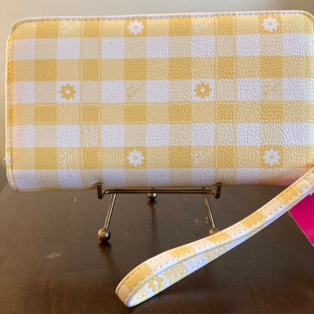 Betsey Johnson Yellow and White Gingham Zip Wallet with Daisies - Picture 3 of 10
